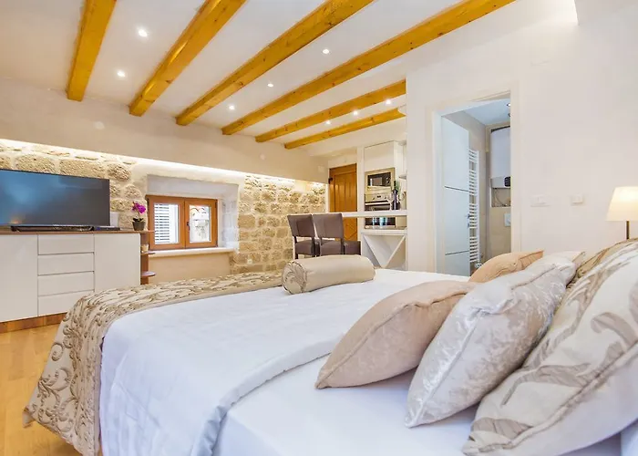 Apartments Stradun